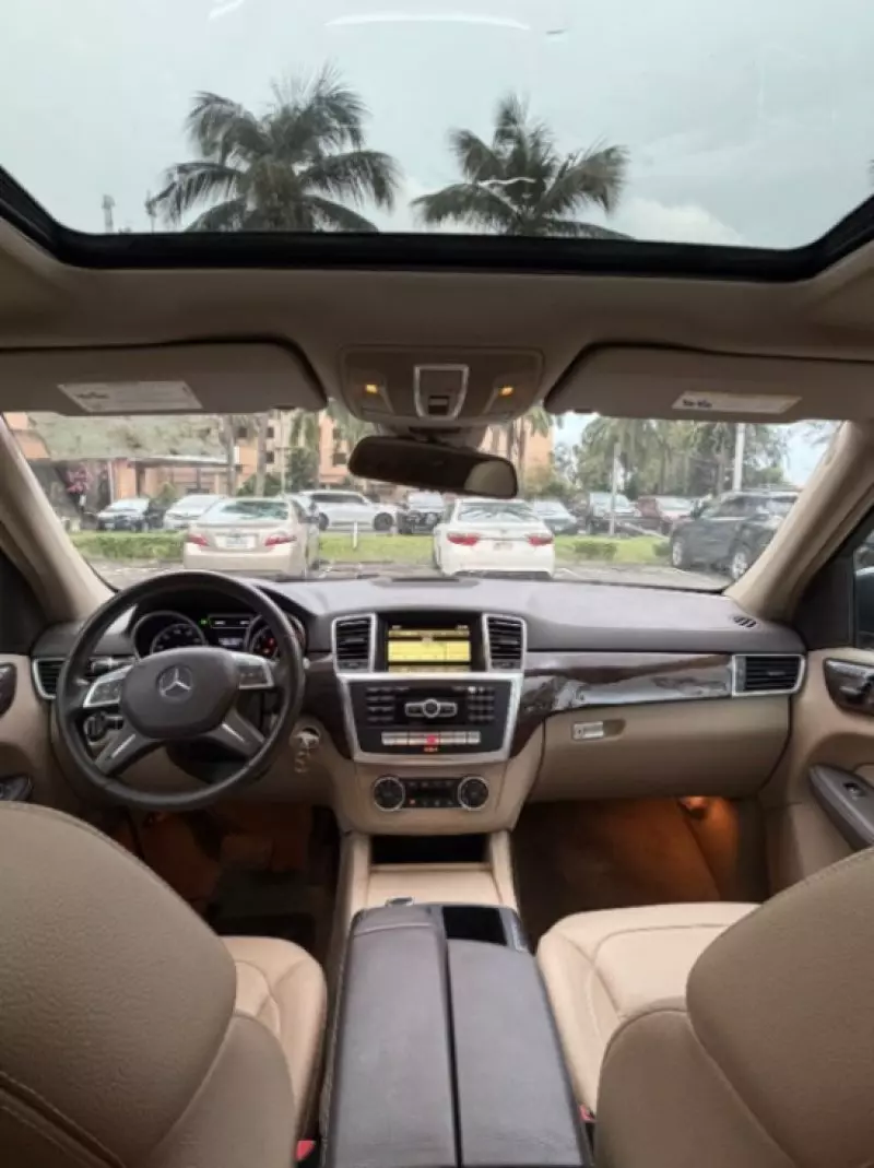 Mercedes-Benz ML-Class   - 2012