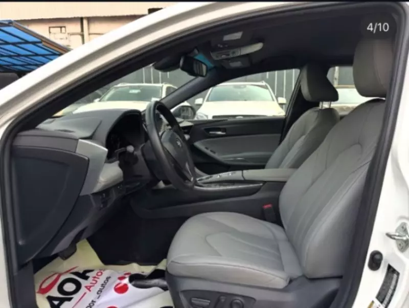 TOYOTA Avalon   - 2021