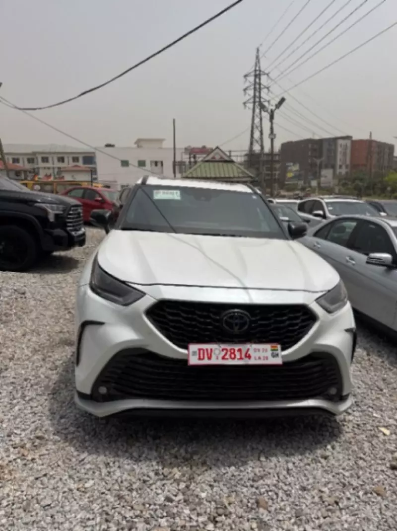 Toyota Highlander   - 2023