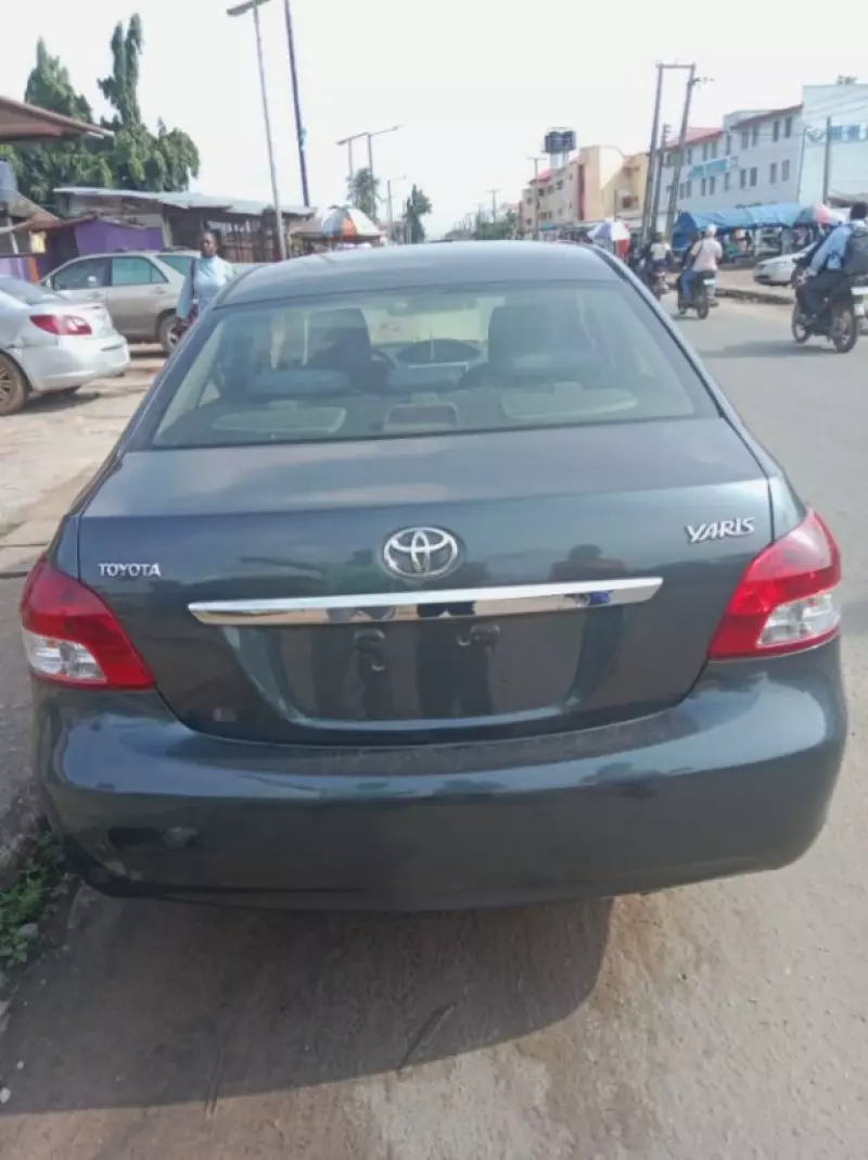 Toyota Yaris   - 2008