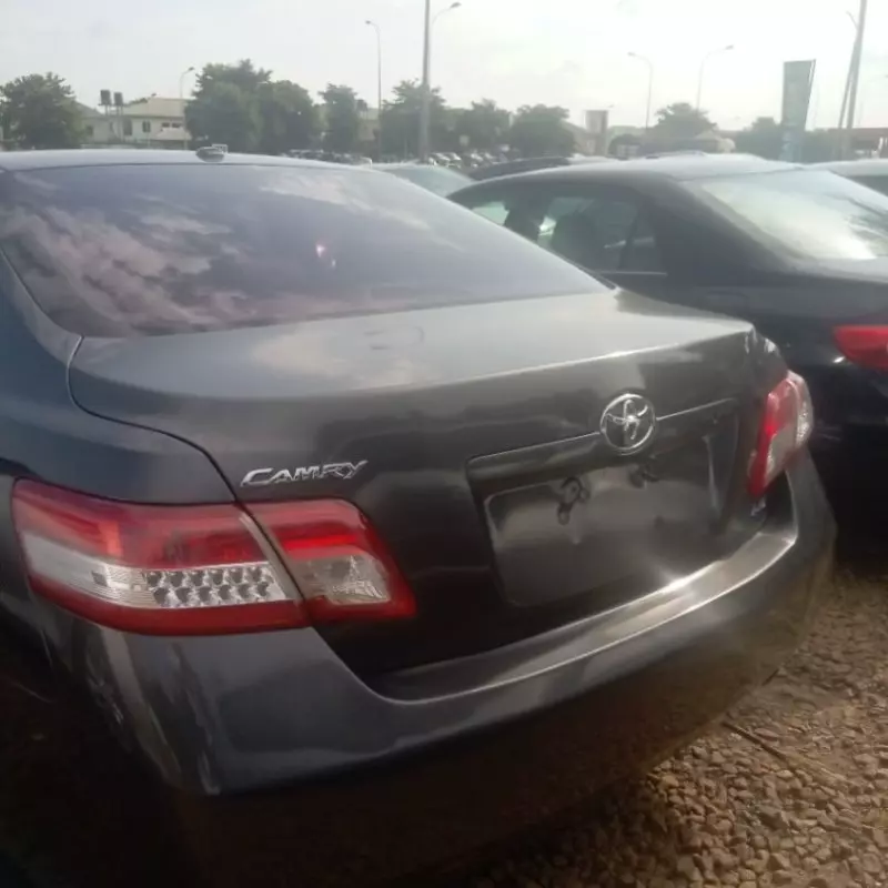 TOYOTA Camry   - 2011