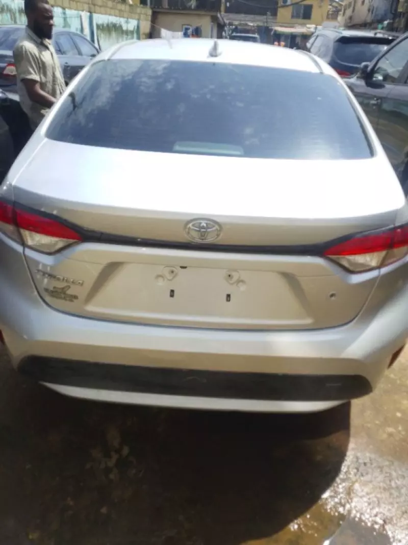 Toyota Corolla   - 2021