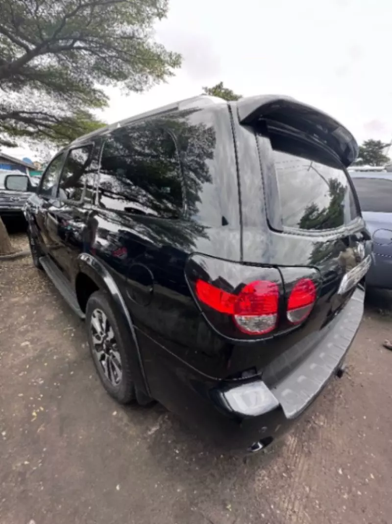 Toyota Sequoia   - 2016