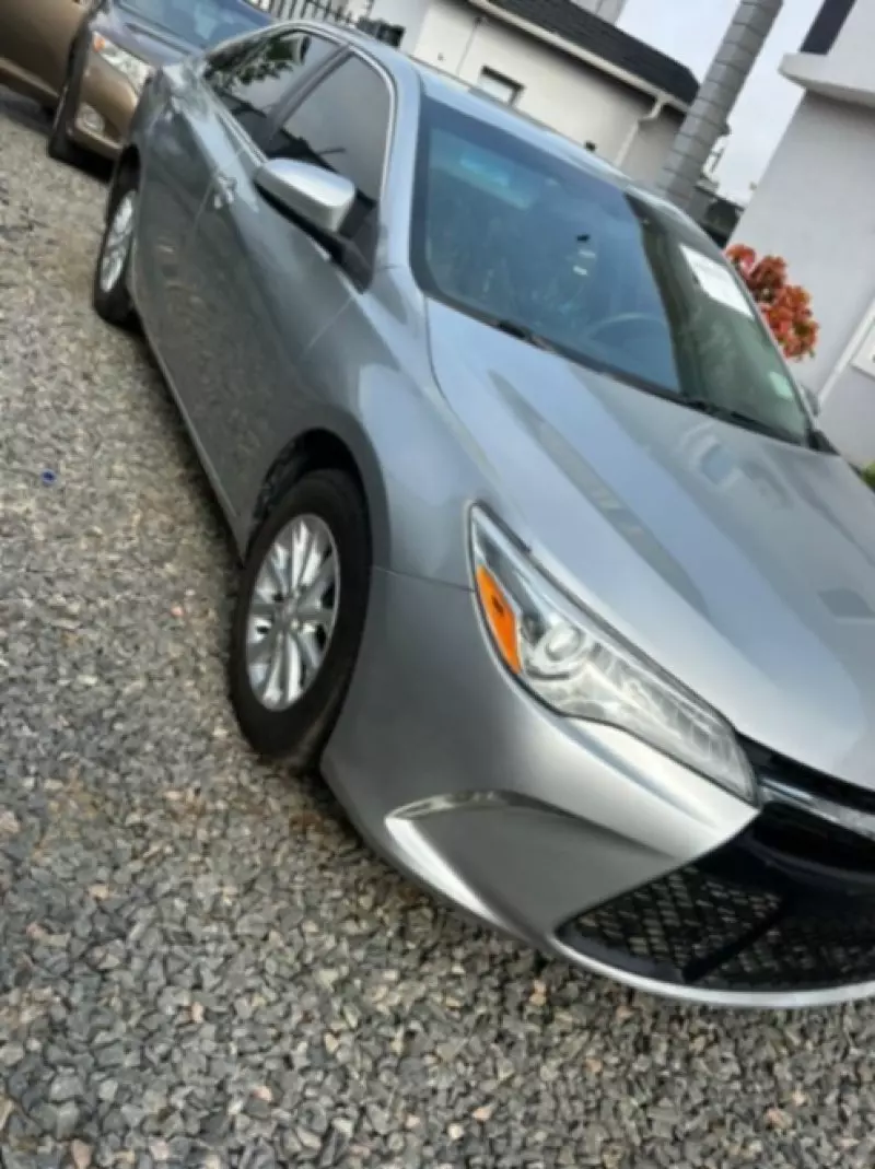 Toyota Camry   - 2017