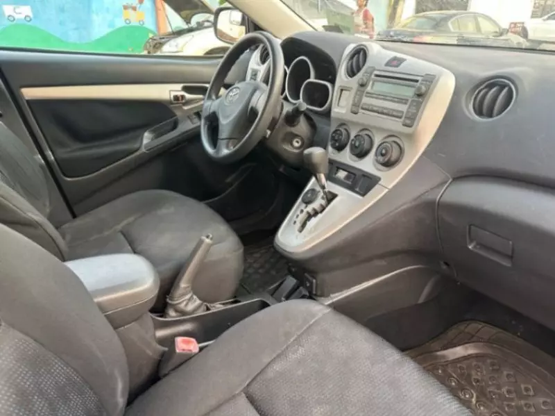 Toyota Matrix   - 2009