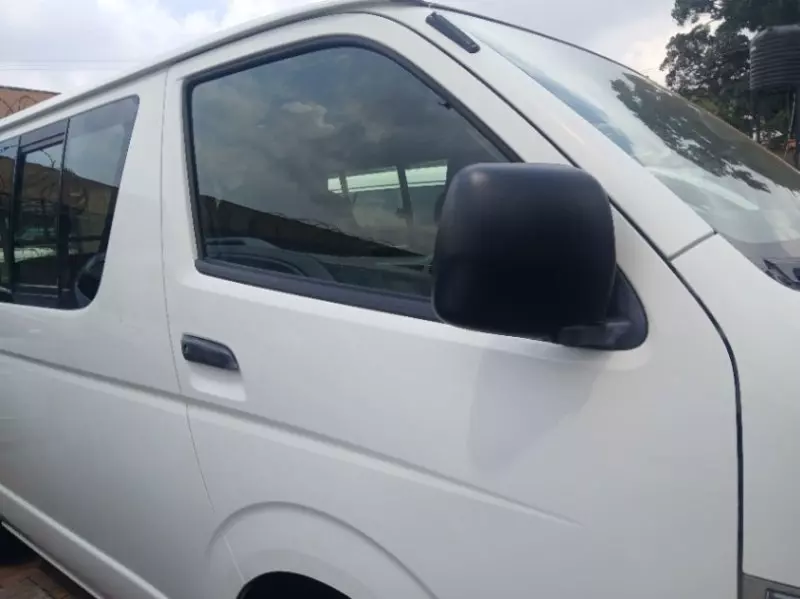TOYOTA Hiace   - 2014