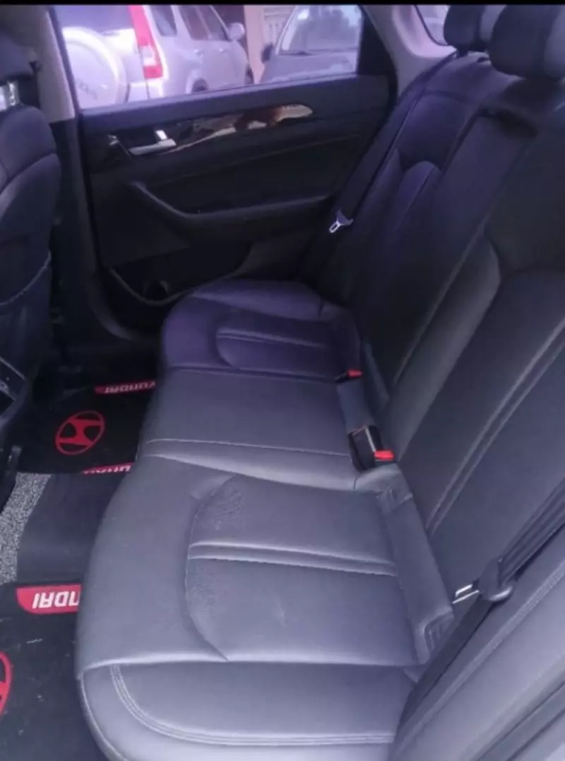 Hyundai Sonata   - 2015