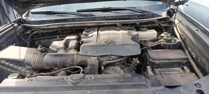 TOYOTA Prado   - 2013