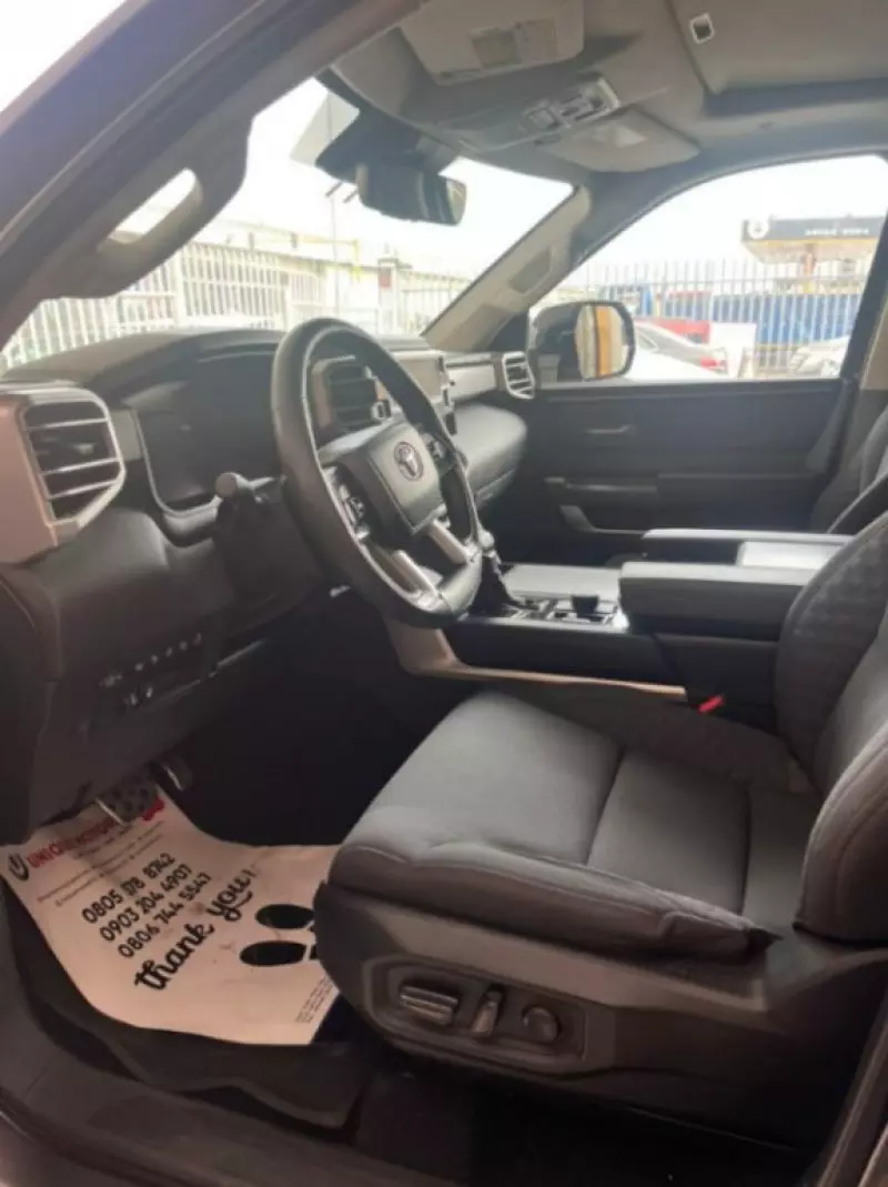 Toyota Sequoia   - 2024