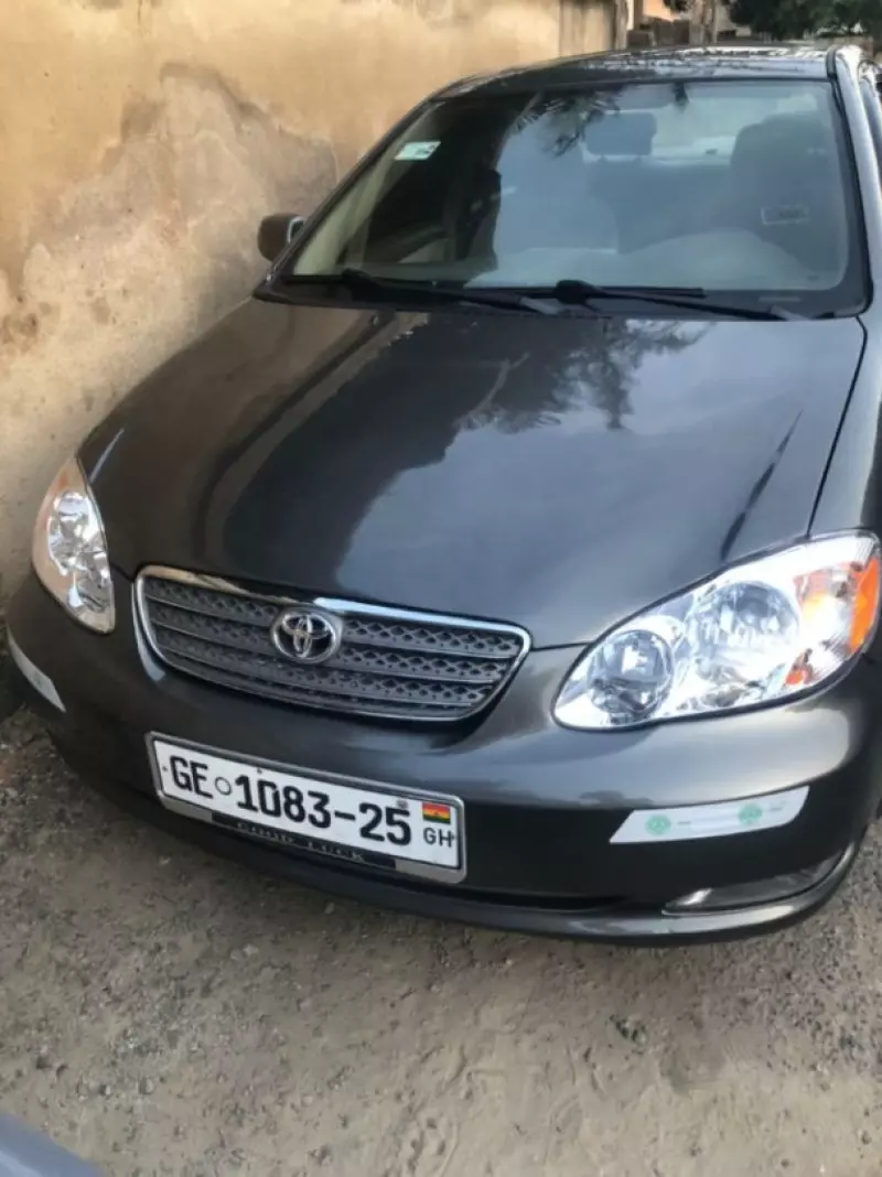Toyota Corolla   - 2012