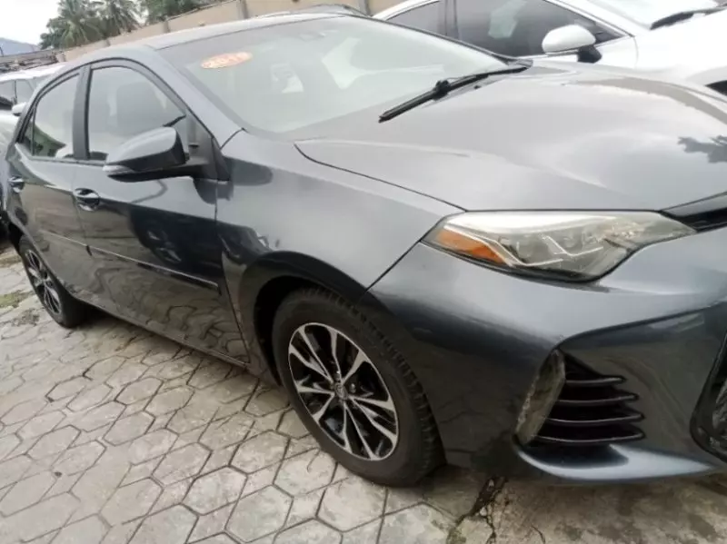 Toyota Corolla   - 2019