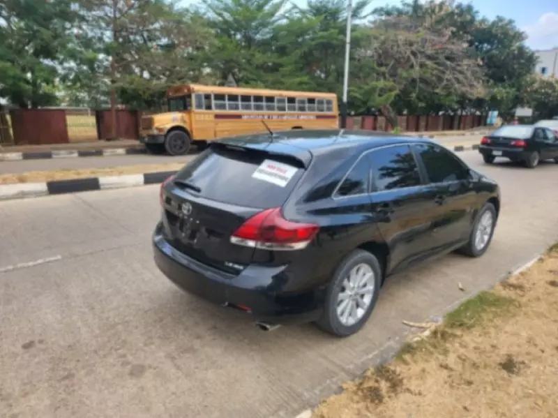 Toyota Venza   - 2013