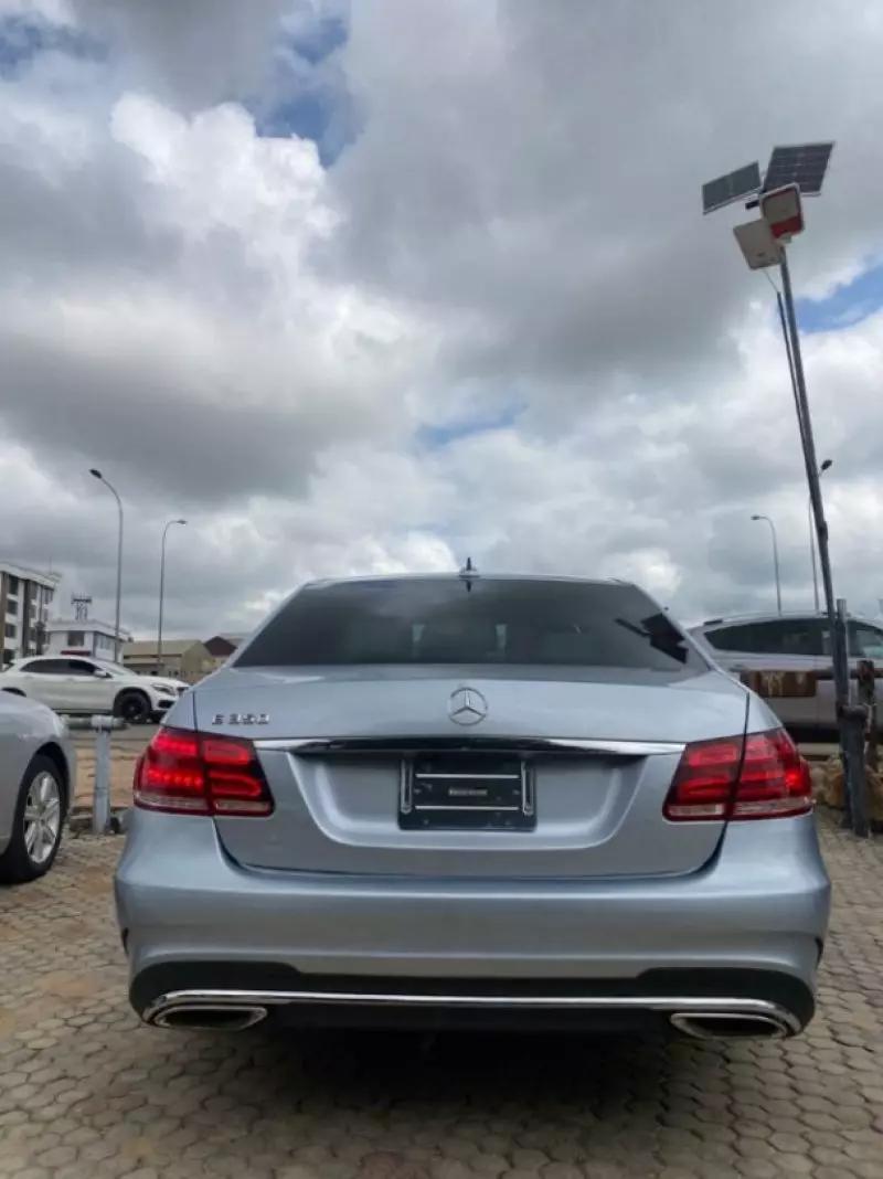Mercedes-Benz E-Class   - 2014