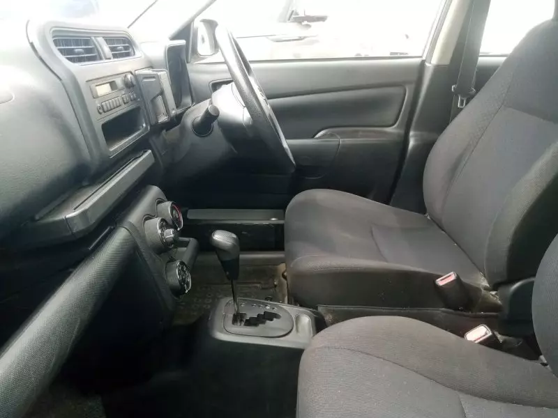 Toyota Probox - 2016
