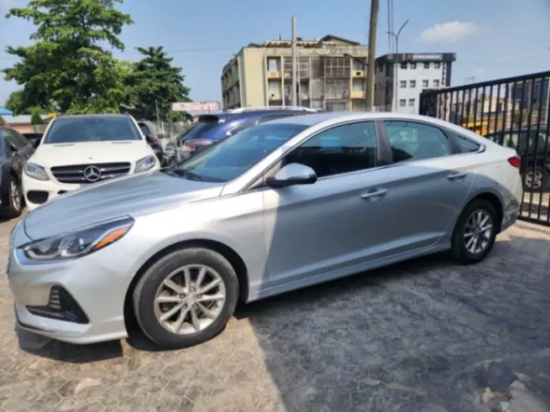 Hyundai Sonata   - 2018