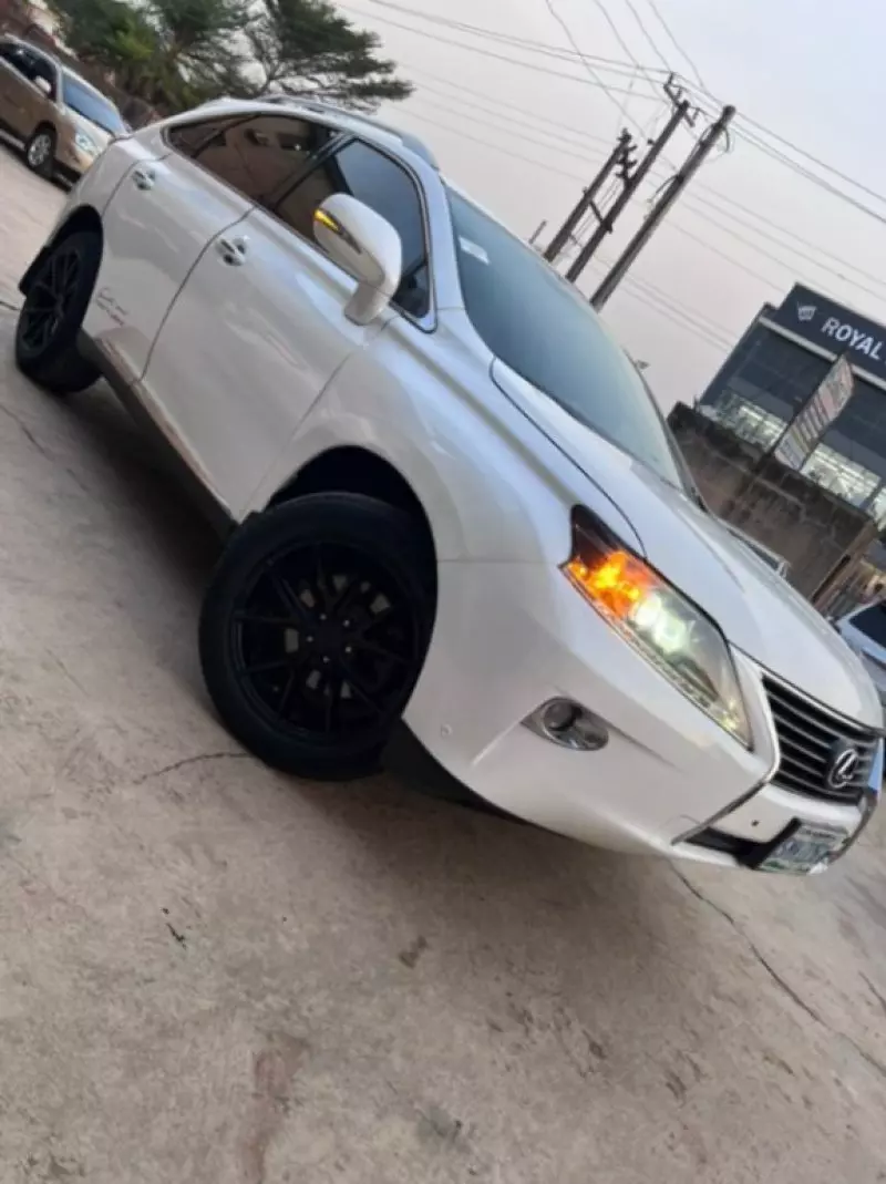 Lexus RX   - 2014