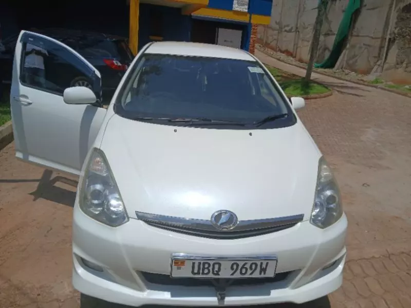 Toyota Wish   - 2015