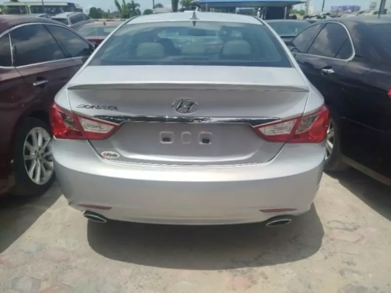 Hyundai Sonata - 2014