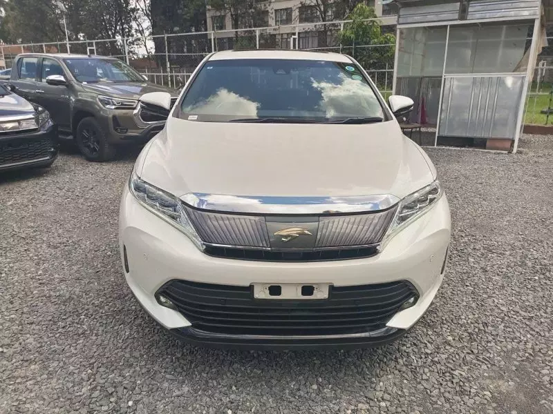 TOYOTA Harrier   - 2019