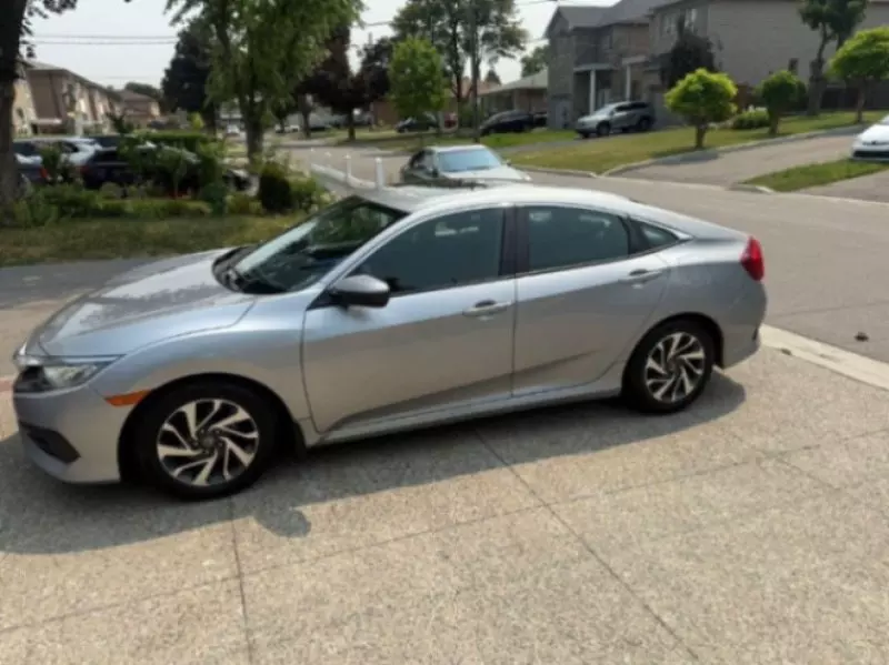 Honda Civic   - 2016