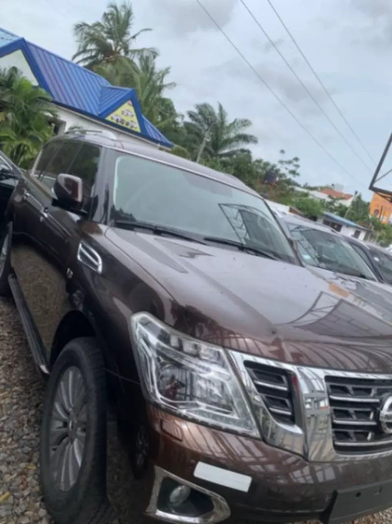 Nissan NAVARA LE +   - 2019