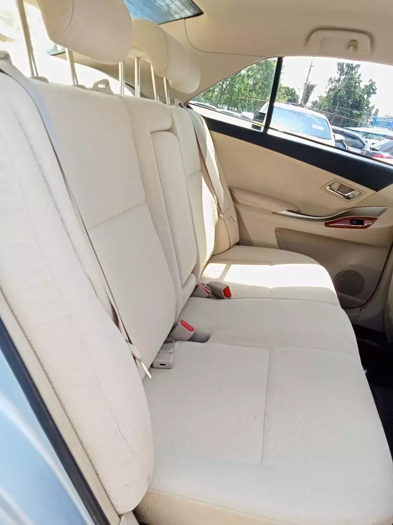 Toyota Allion    - 2014
