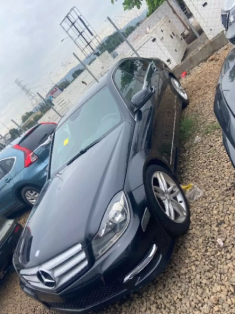 Mercedes-Benz C-Class   - 2013