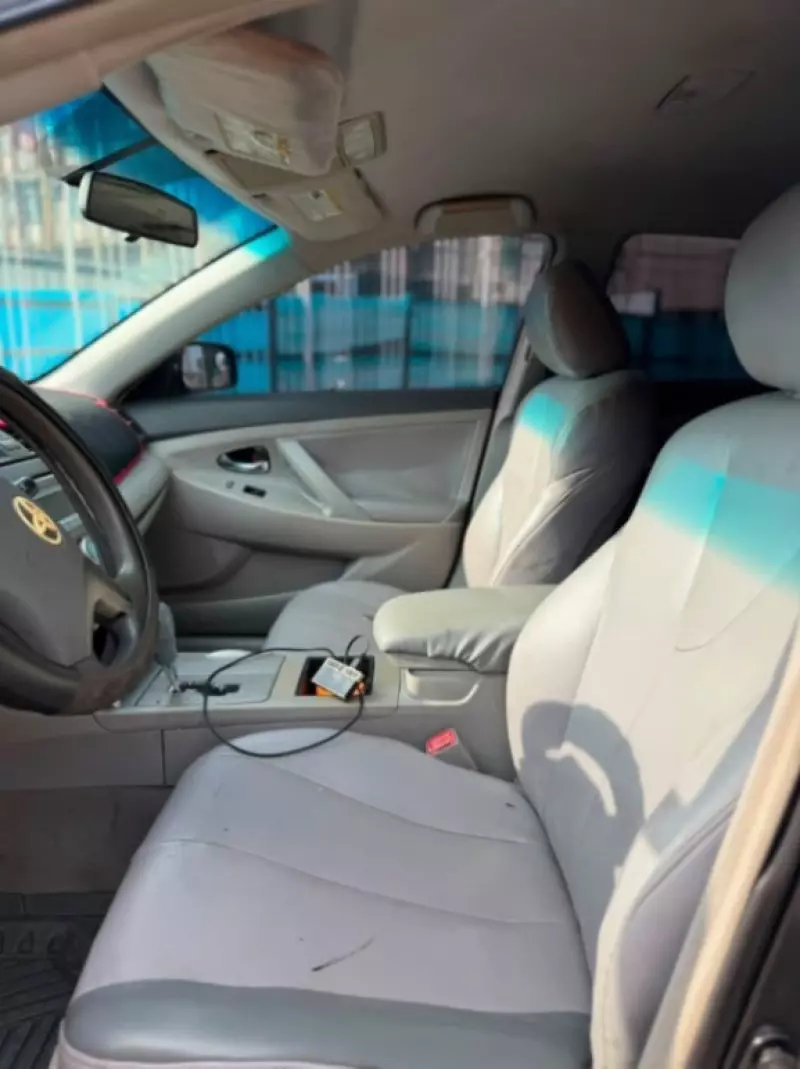 TOYOTA Camry   - 2009