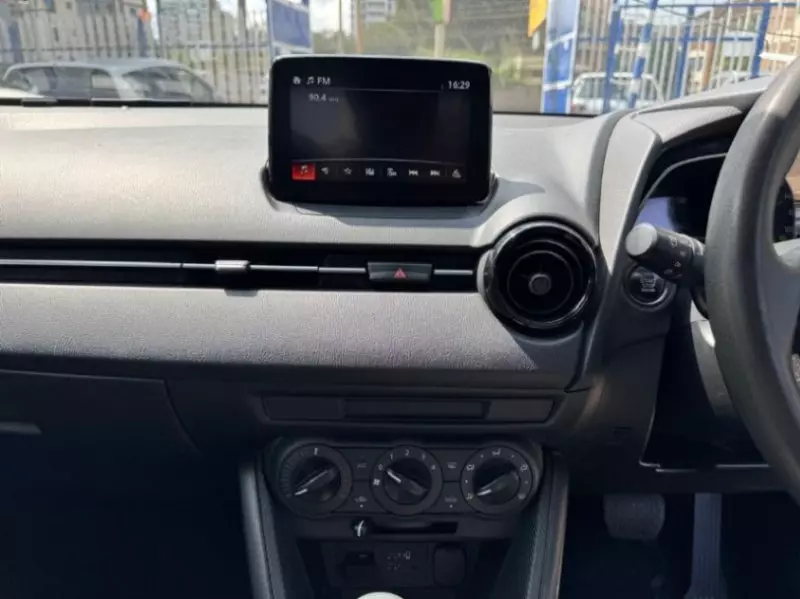 Mazda Demio   - 2018