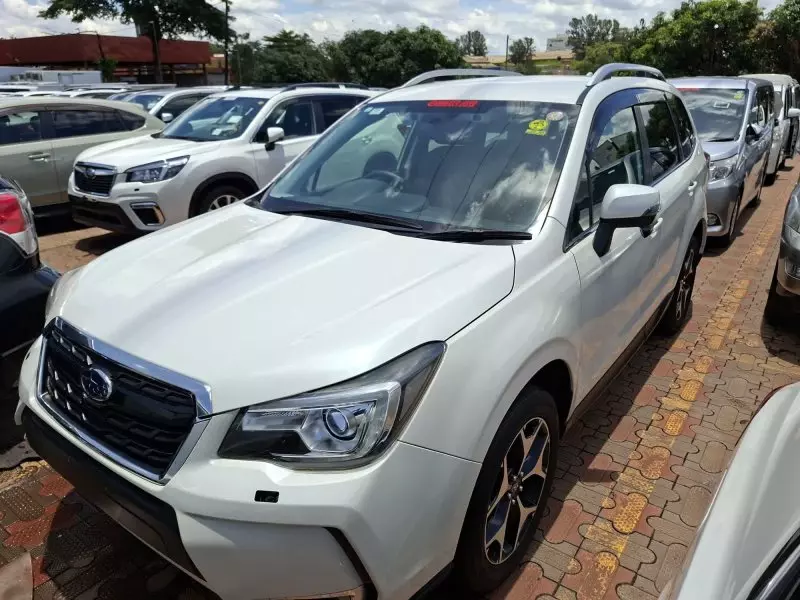 Subaru Forester   - 2017