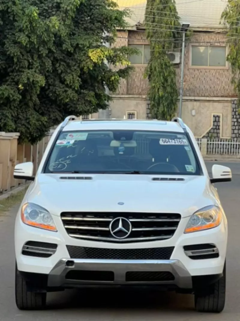 Mercedes-Benz ML-Class   - 2015