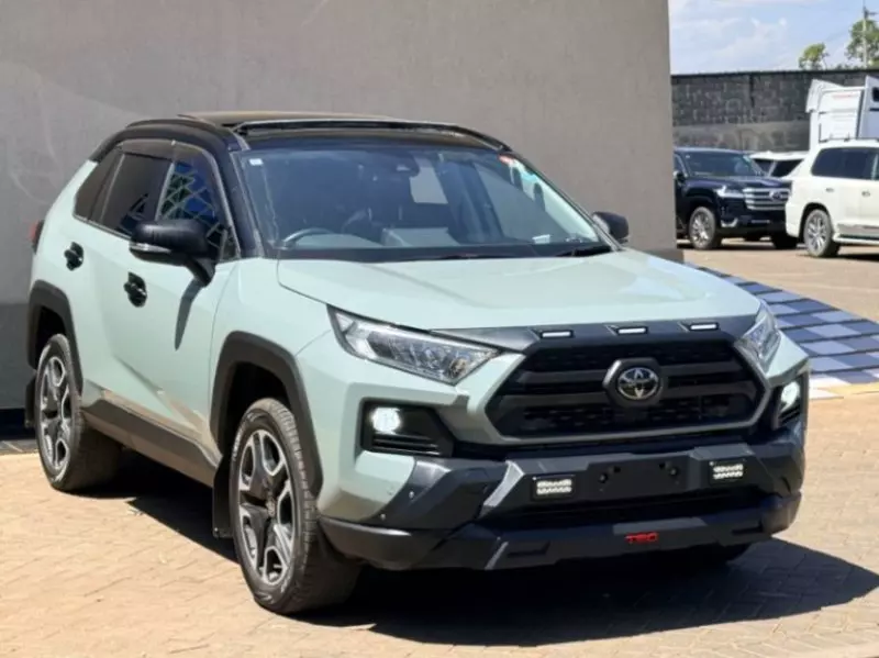 Toyota RAV 4   - 2020
