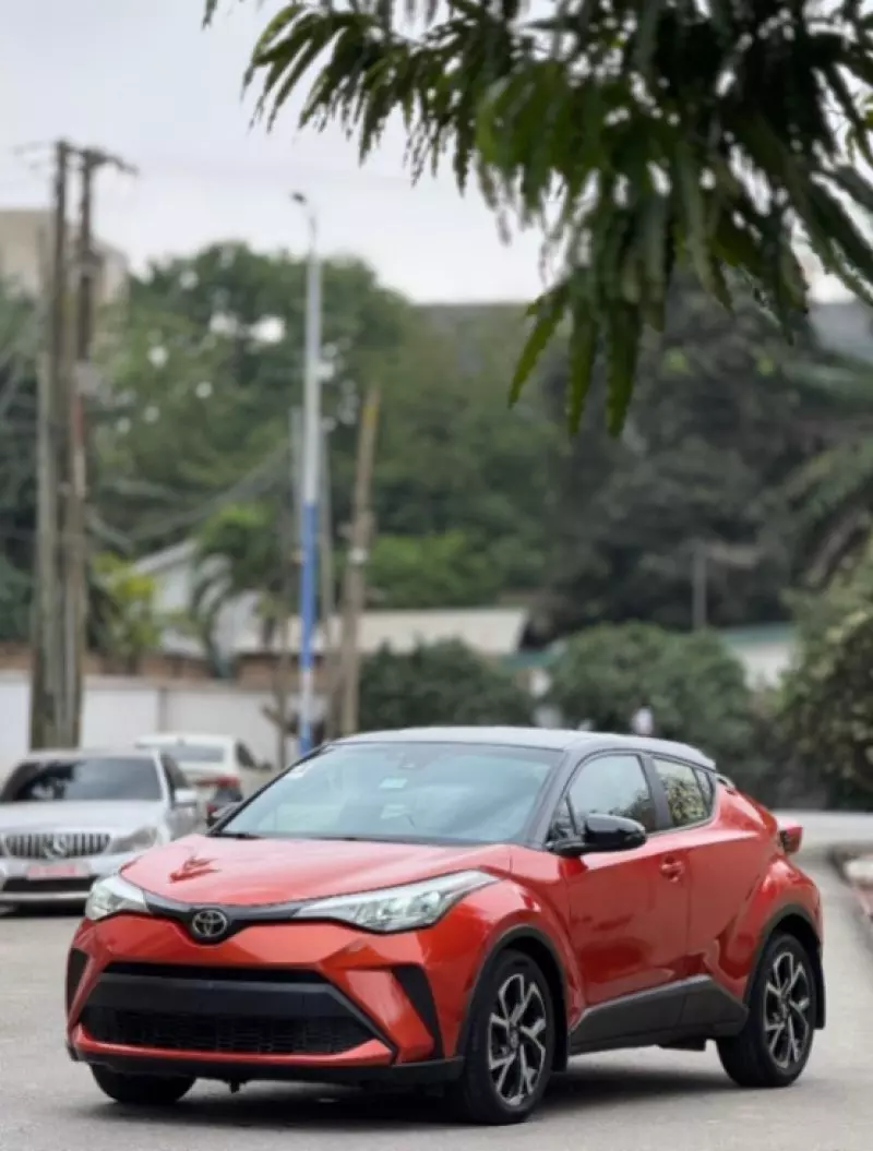 Toyota C-HR   - 2020
