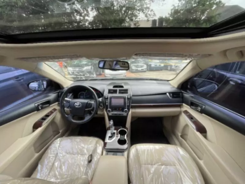 TOYOTA Camry   - 2012