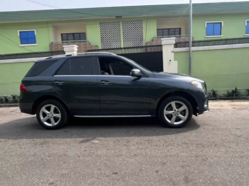 Mercedes-Benz GLE 350   - 2017