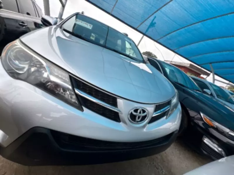 TOYOTA RAV 4   - 2015