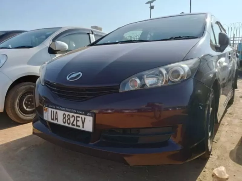 TOYOTA Wish   - 2011