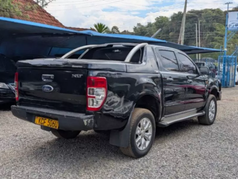 Ford Ranger D/C XLT   - 2015