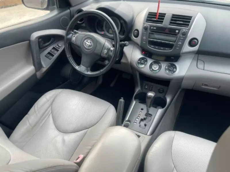 TOYOTA RAV 4   - 2008
