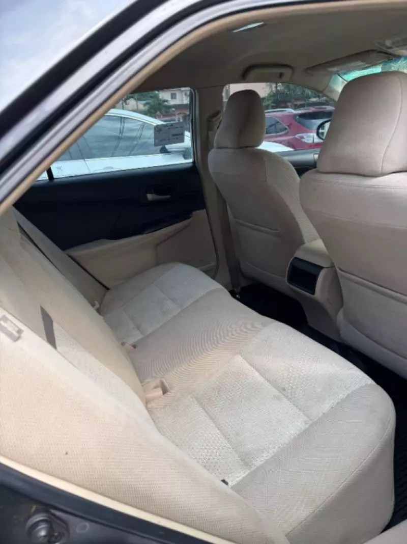 Toyota Camry - 2014