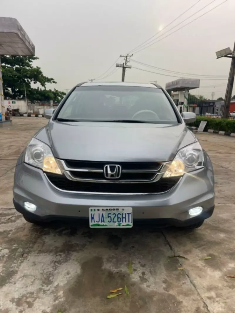 Honda CR-V   - 2010