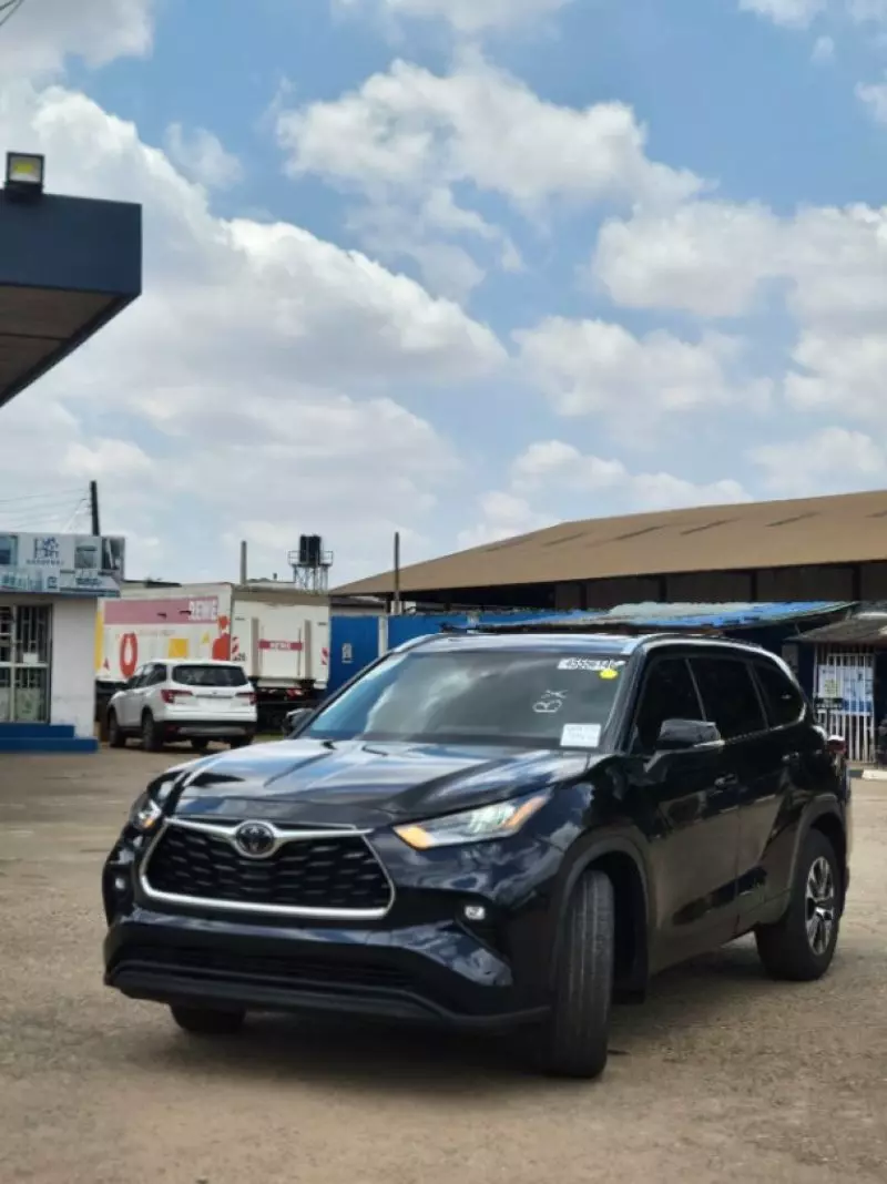 TOYOTA Highlander   - 2020