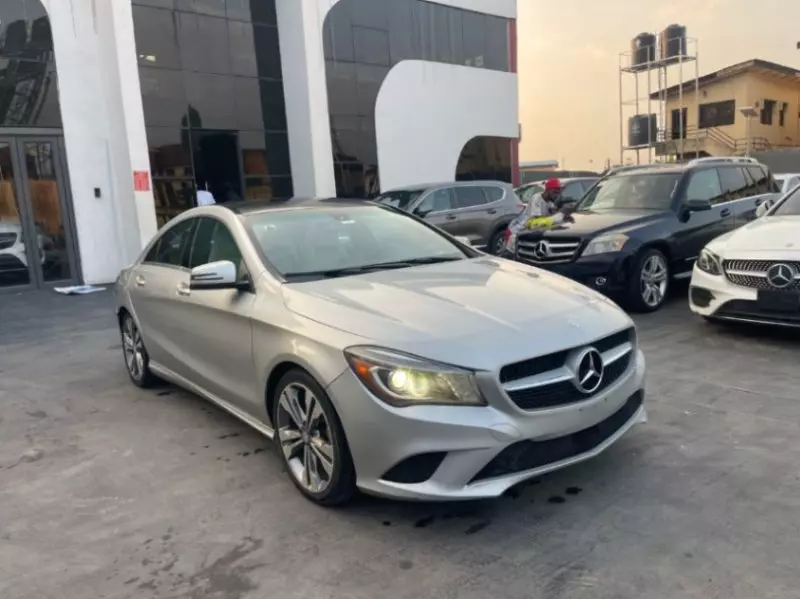 Mercedes-Benz CLA 250   - 2014