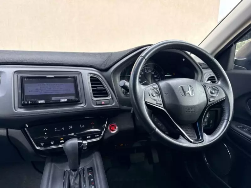 Honda Vezel    - 2018