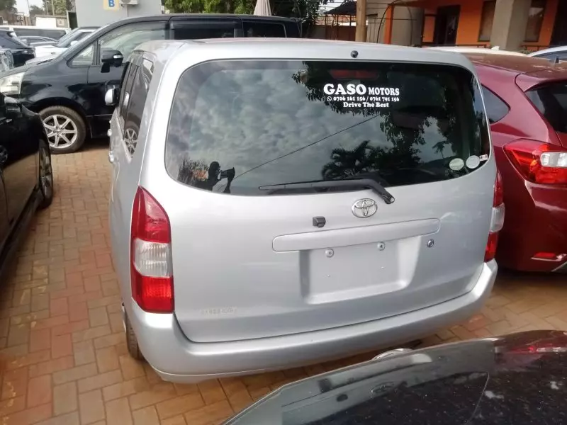 Toyota Probox    - 2016