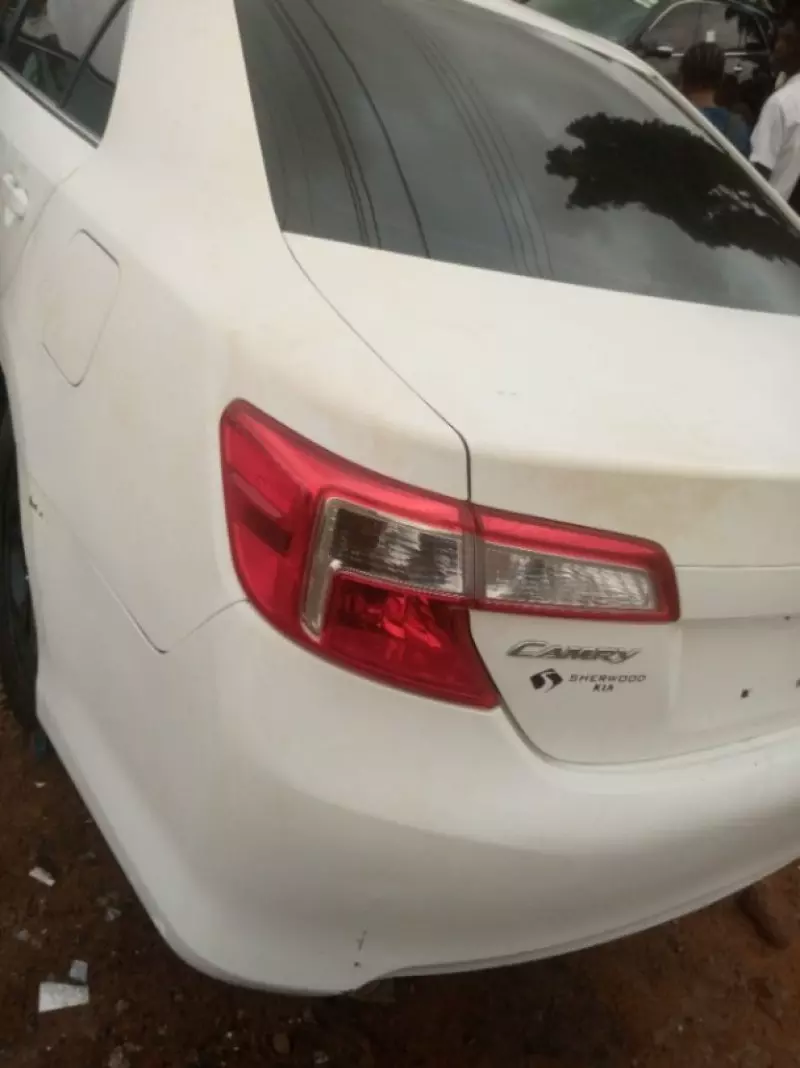 TOYOTA Camry   - 2012