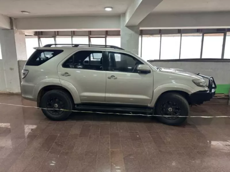 Toyota Fortuner   - 2015