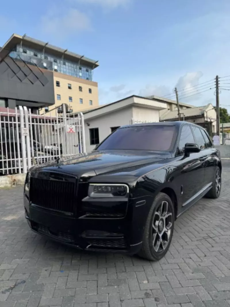 Rolls-Royce Cullinan - 2023