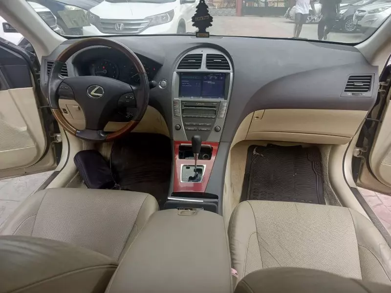 Lexus ES   - 2008