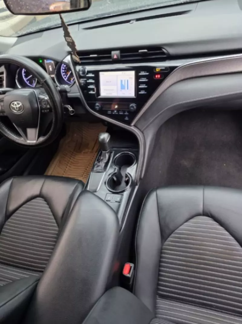 TOYOTA Camry   - 2019